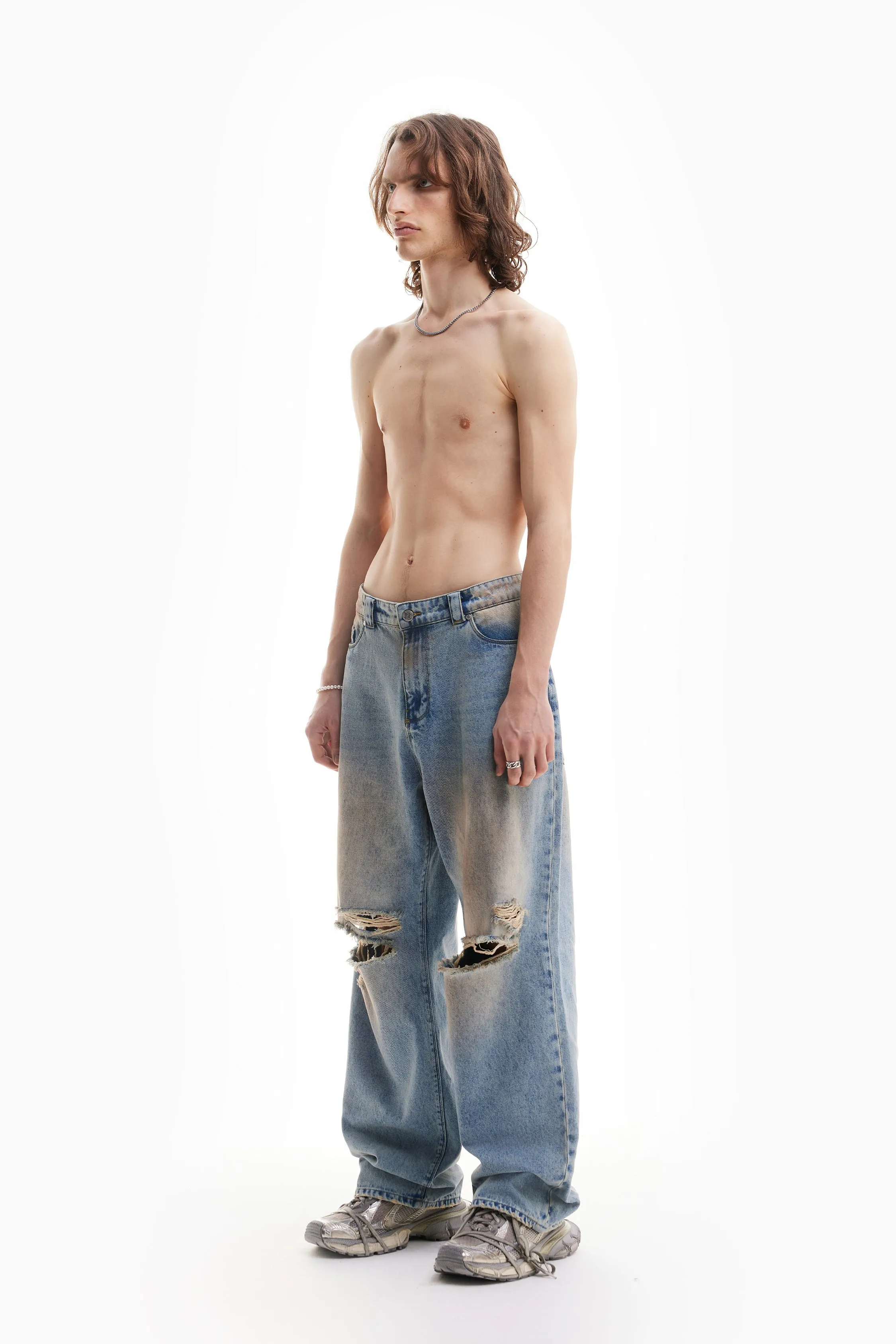 HEAVY BAGGY DISTRESSED DENIM  SAND WASHED DIRT WASH