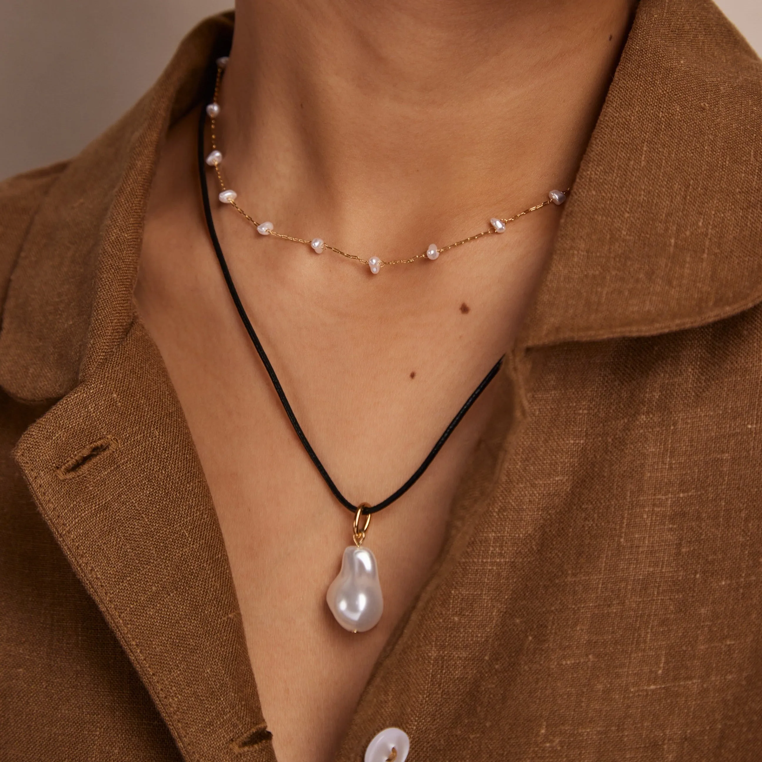 Pearl & Leather Adjustable Necklace